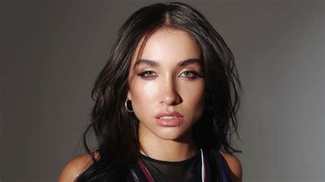 erome maria becerra|Maria Becerra hermosa puta .